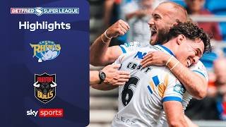 Rhinos THUMP the Bulls to go four clear! | Leeds Rhinos vs Bradford Bulls | Super League Highlights
