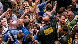 The Global Debt Crisis Explained (Dubai, Argentina & the USA)