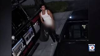 Man previously charged for voyeurism arrested after cops say he exposed himself to young girl