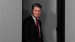 New VIC Premier roasted for holding press conference in Kmart basement