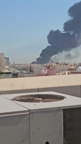 Smoke billows over Kuwait after Iranian missile attack