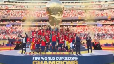 Aussie commentator caught on hot mic reacting to Trump getting in the way at the World Cup