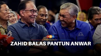 Zahid balas pantun Anwar