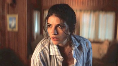 Sterling Point Begins With a Family Secret