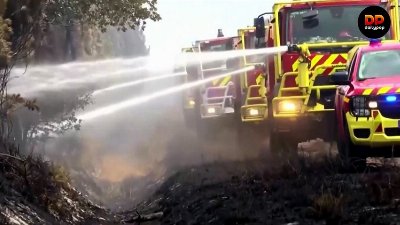 Bomberos en Francia corren contra el tiempo para contener incendios forestales antes de una ola de calor extremo