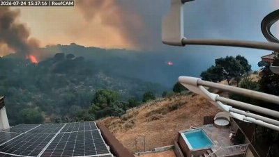 Distant wildfire reaches doorstep of Madrid home in just 8 minutes in chilling CCTV