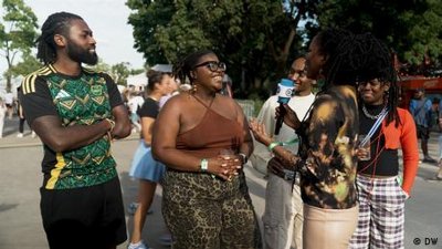 How young Africans navigate hair stereotypes?